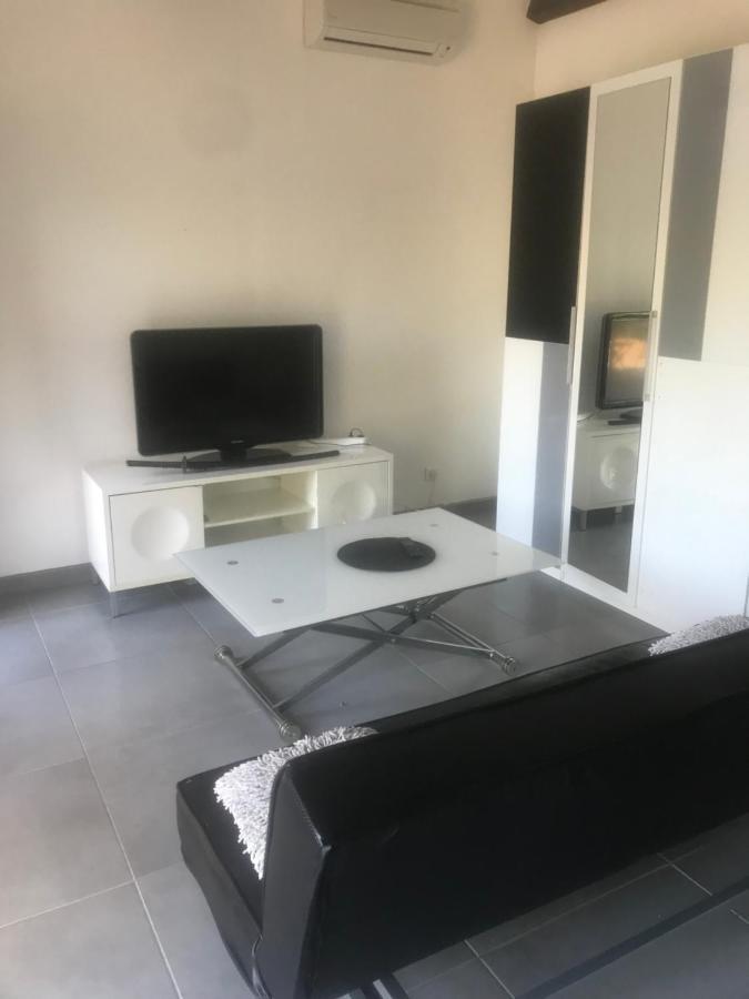 Studio 30 M² Βίλα Lançon-Provence Εξωτερικό φωτογραφία