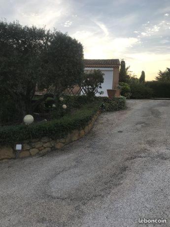 Studio 30 M² Βίλα Lançon-Provence Εξωτερικό φωτογραφία